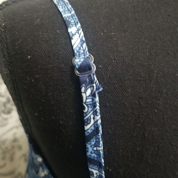 Blue Bandana Top Medium NWOT very sulky - Picture 8 of 10